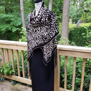 Animal print scarf/wrap/pareo